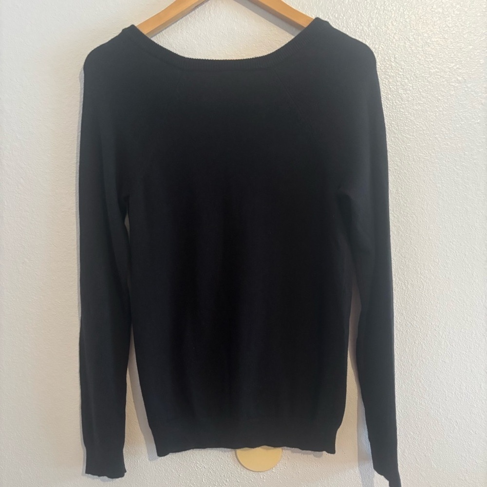 Disney Maleficent Black Sweater Size Medium / Villains Graphic Pullover - Picture 4 of 9